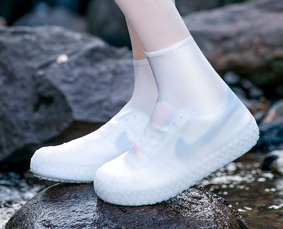 🔥Last Day 49% OFF-Stop Soaked Sneakers! Heavy-Duty Rain Shoe Covers – Anti-Slip & Fold Into Your Bag 🌧️